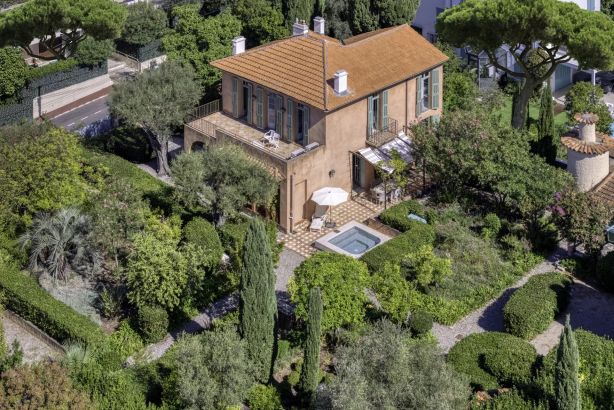 Vente Villa Antibes 10&nbsp;Pièces 200&nbsp;m²