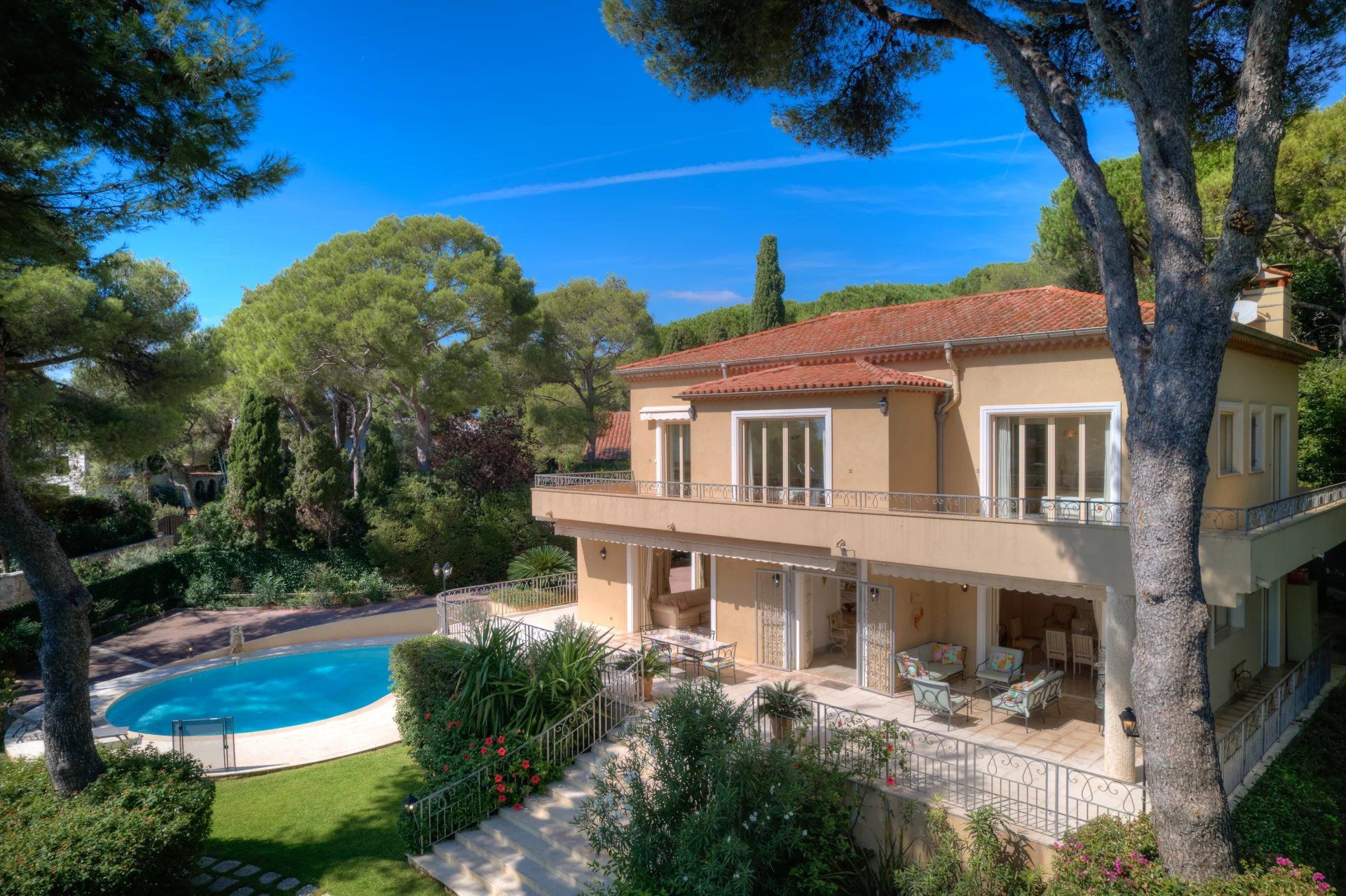 Vente Villa Saint-Jean-Cap-Ferrat 8 Pièces 250 m²