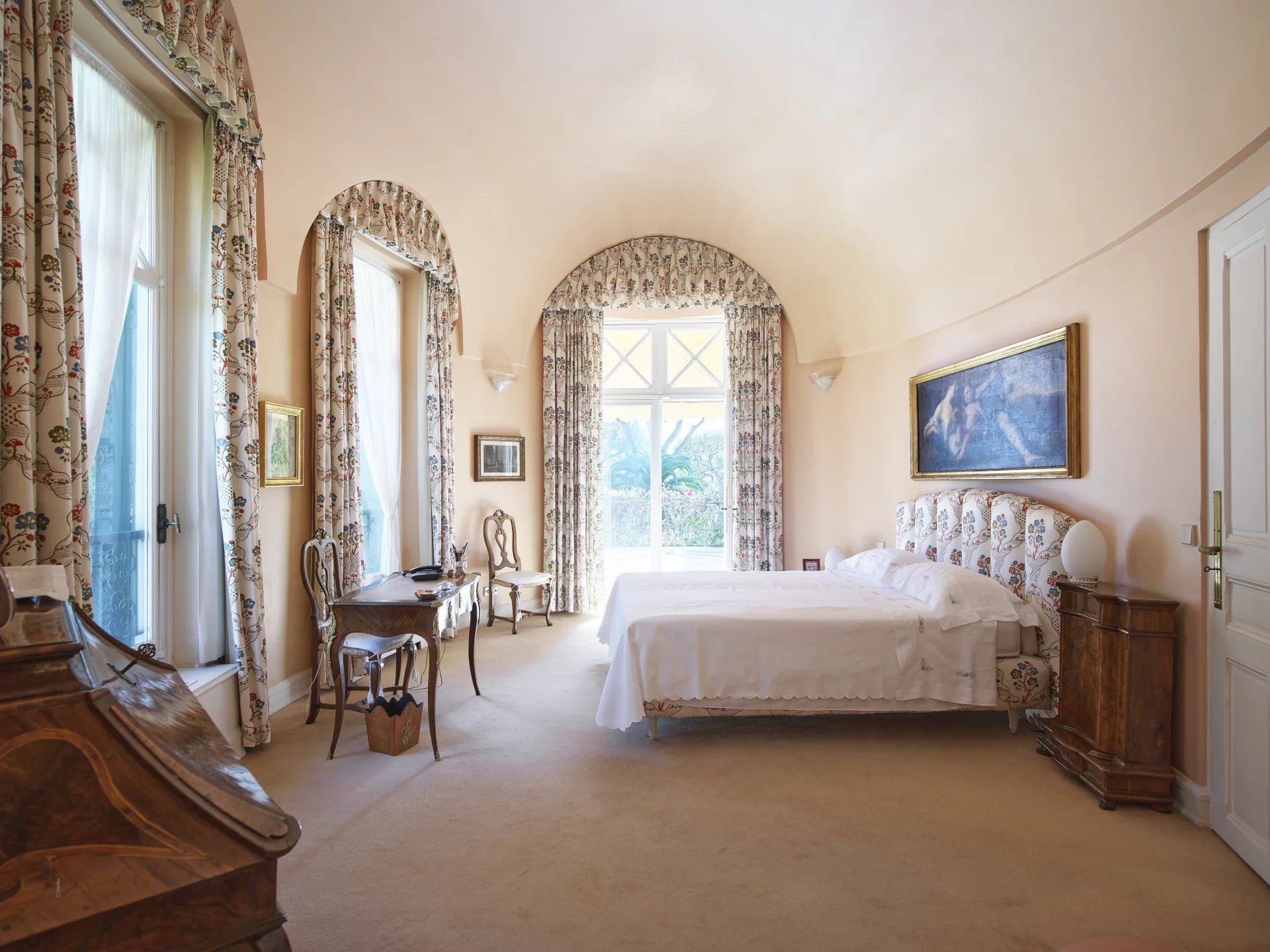 villa 10 Rooms for sale on Saint-Jean-Cap-Ferrat (06230)