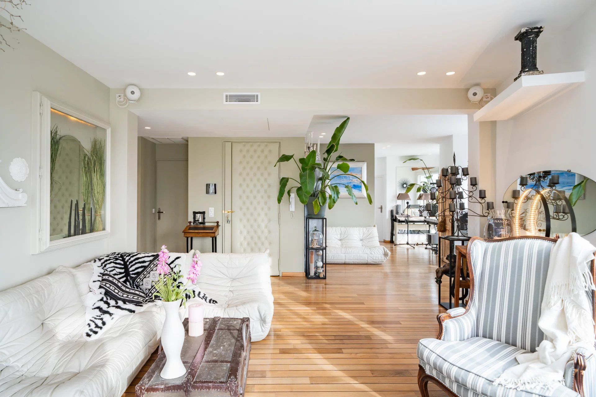 apartment 2 Rooms for sale on Nice (06000)