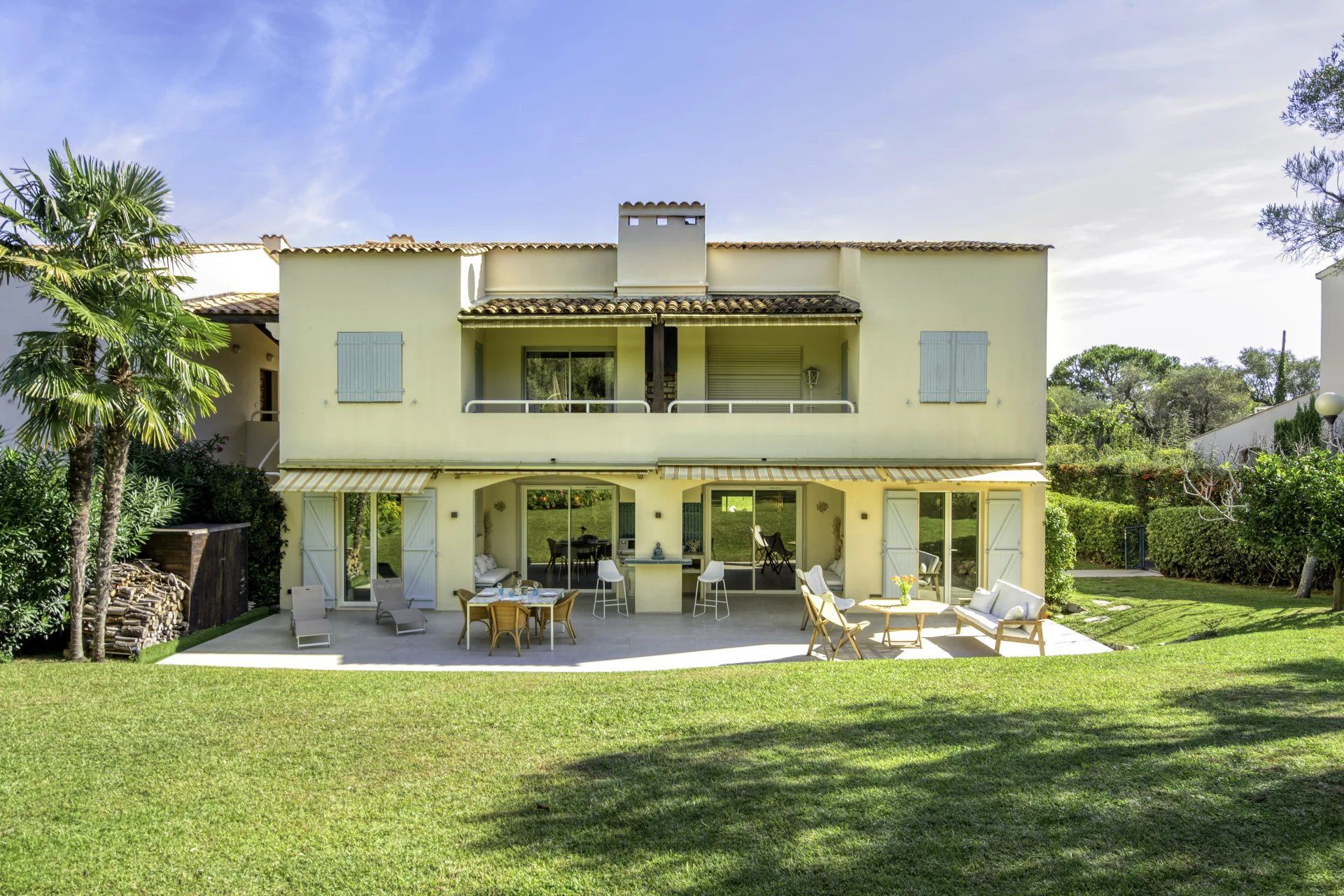 Location saisonnière Appartement Antibes 4&nbsp;Pièces 100&nbsp;m²