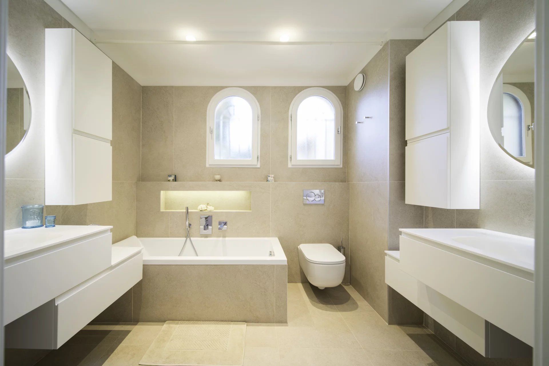 apartment 4 Rooms for seasonal rent on Antibes (06160)