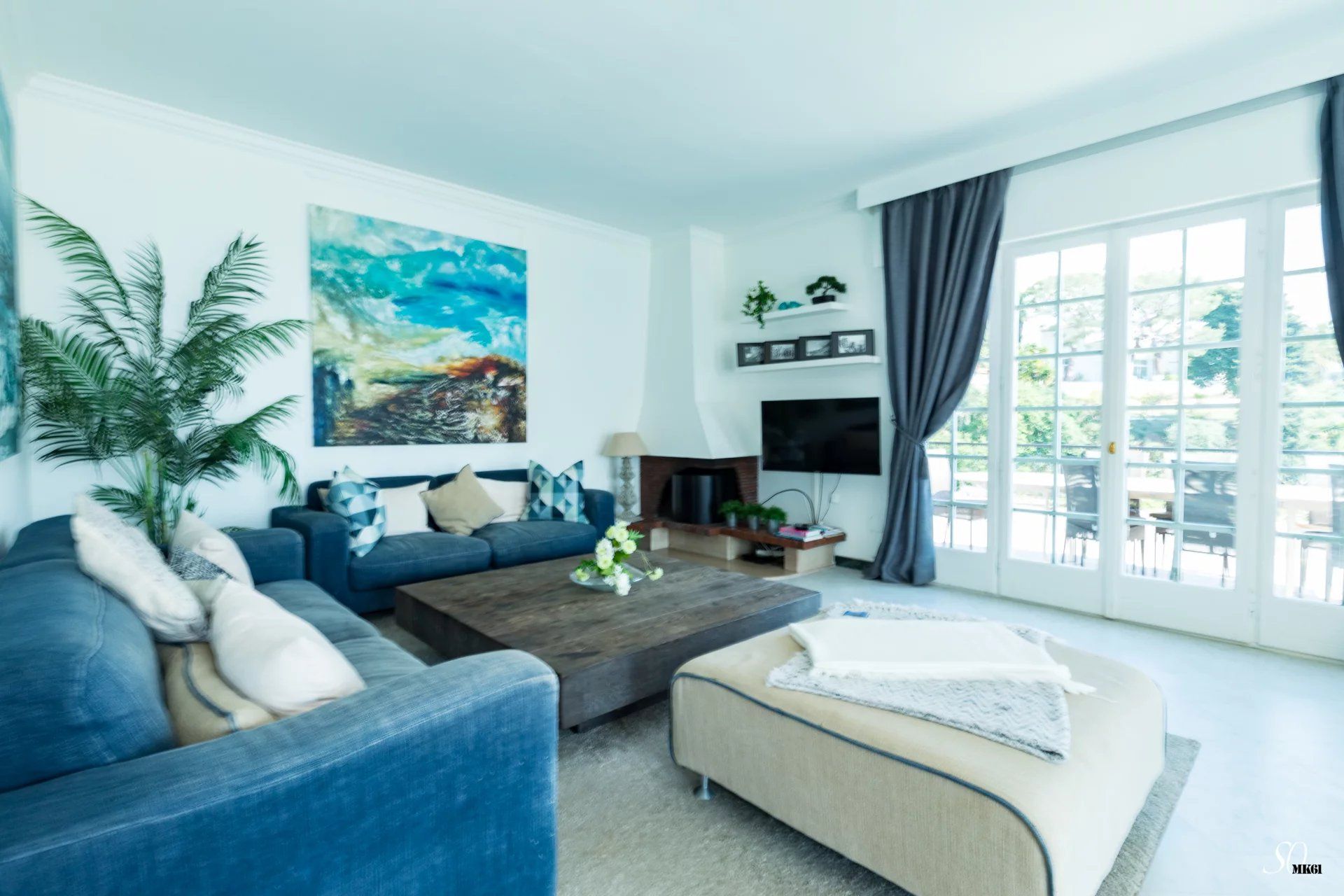 villa 7 Rooms for sale on Nice (06000)