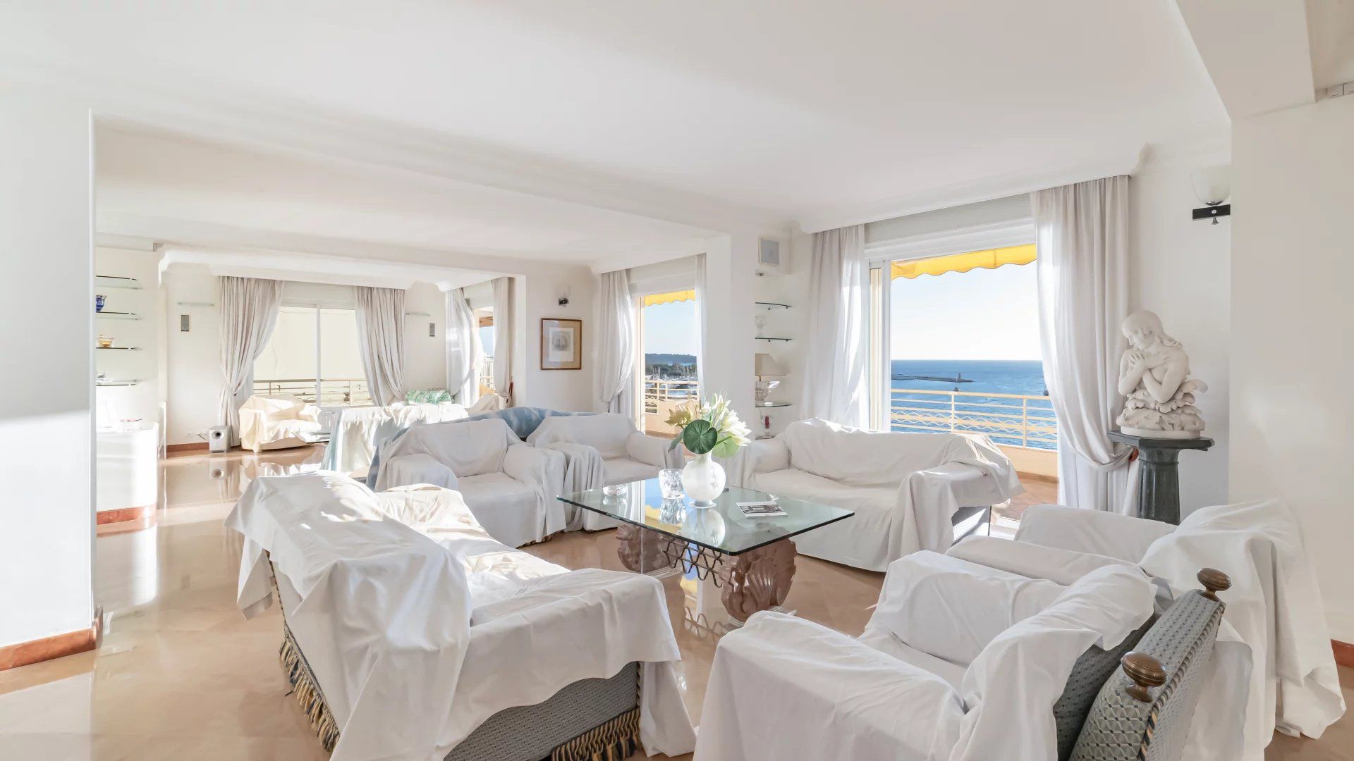 apartment for sale on Cannes (06400)