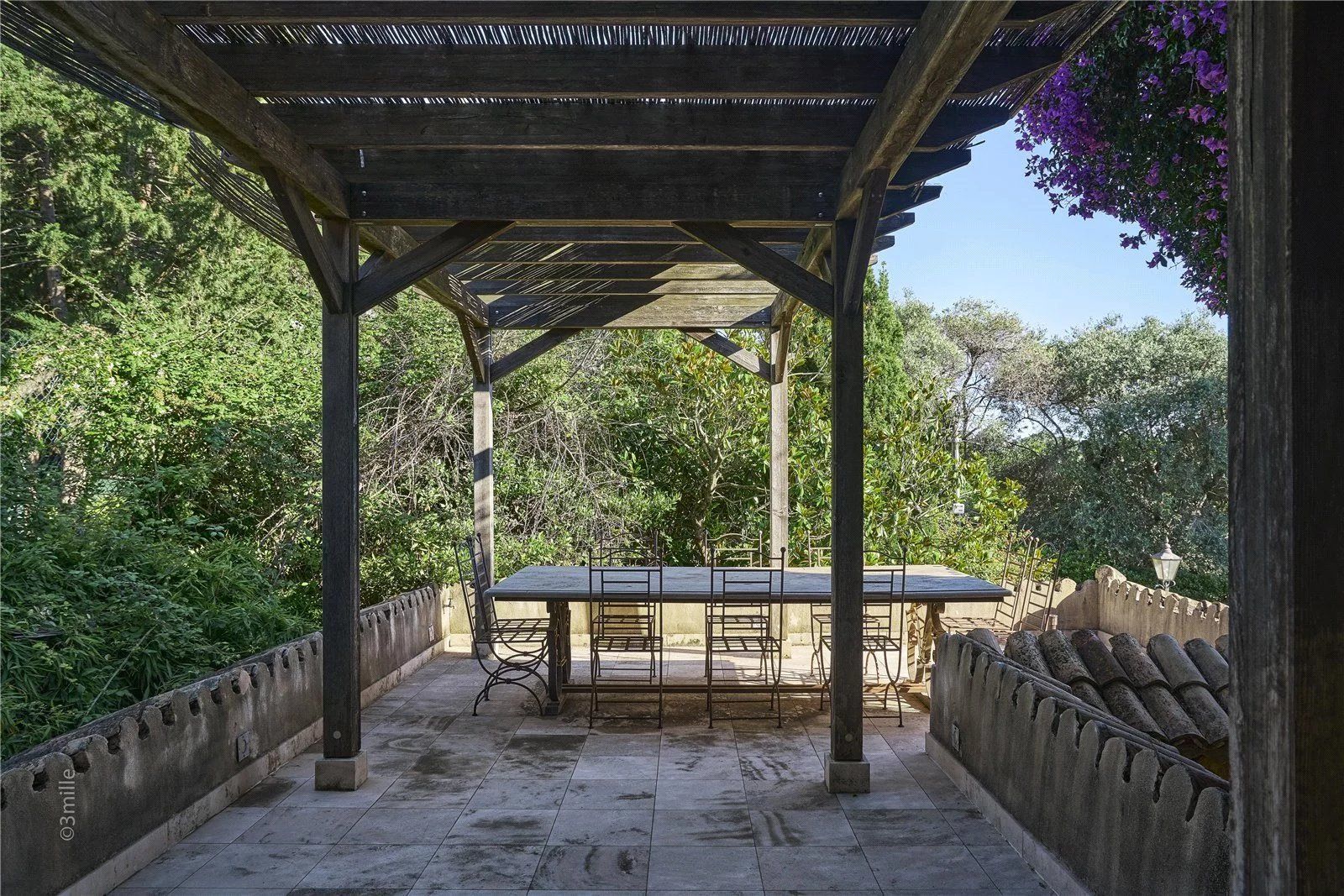 villa 6 Pièces en vente sur Antibes (06160) Vente Villa Antibes 6 Pièces 350 m²