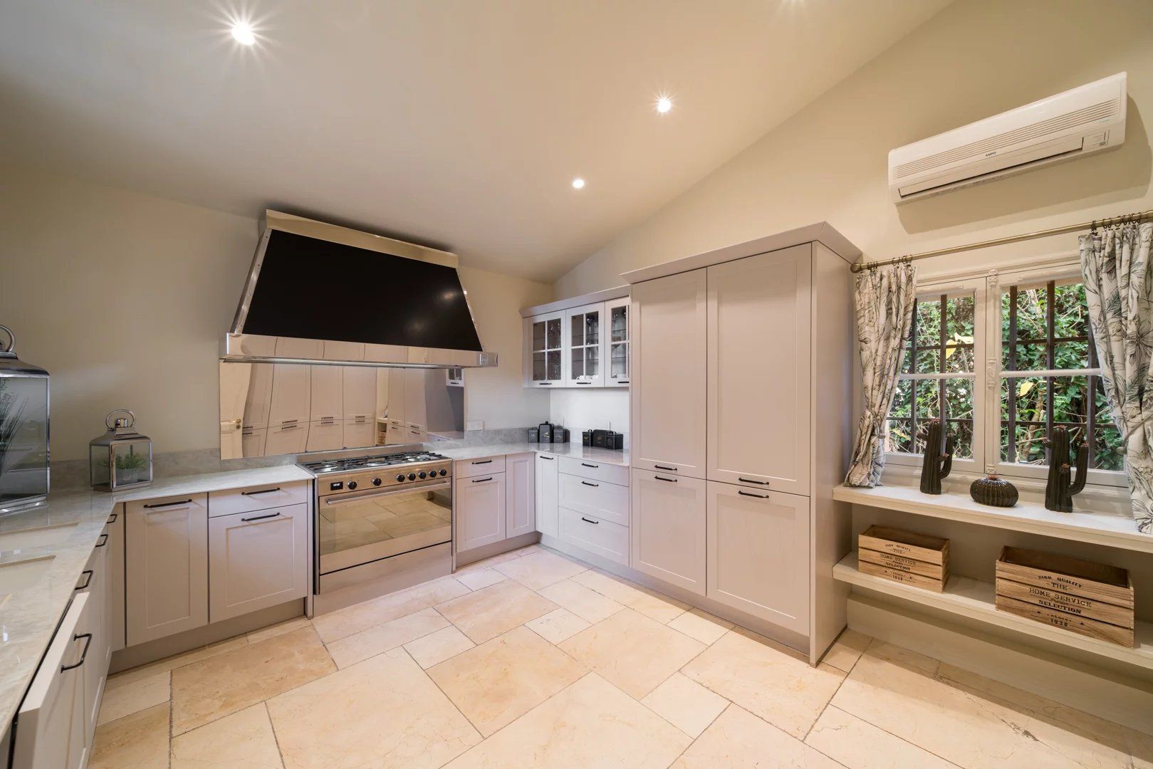 villa 6 Pièces en vente sur Antibes (06160)