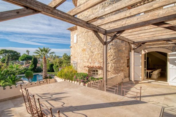 Vente Villa Antibes 6&nbsp;Pièces 350&nbsp;m²