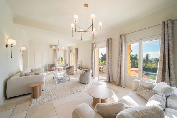 Vente Villa Antibes 6&nbsp;Pièces 350&nbsp;m²