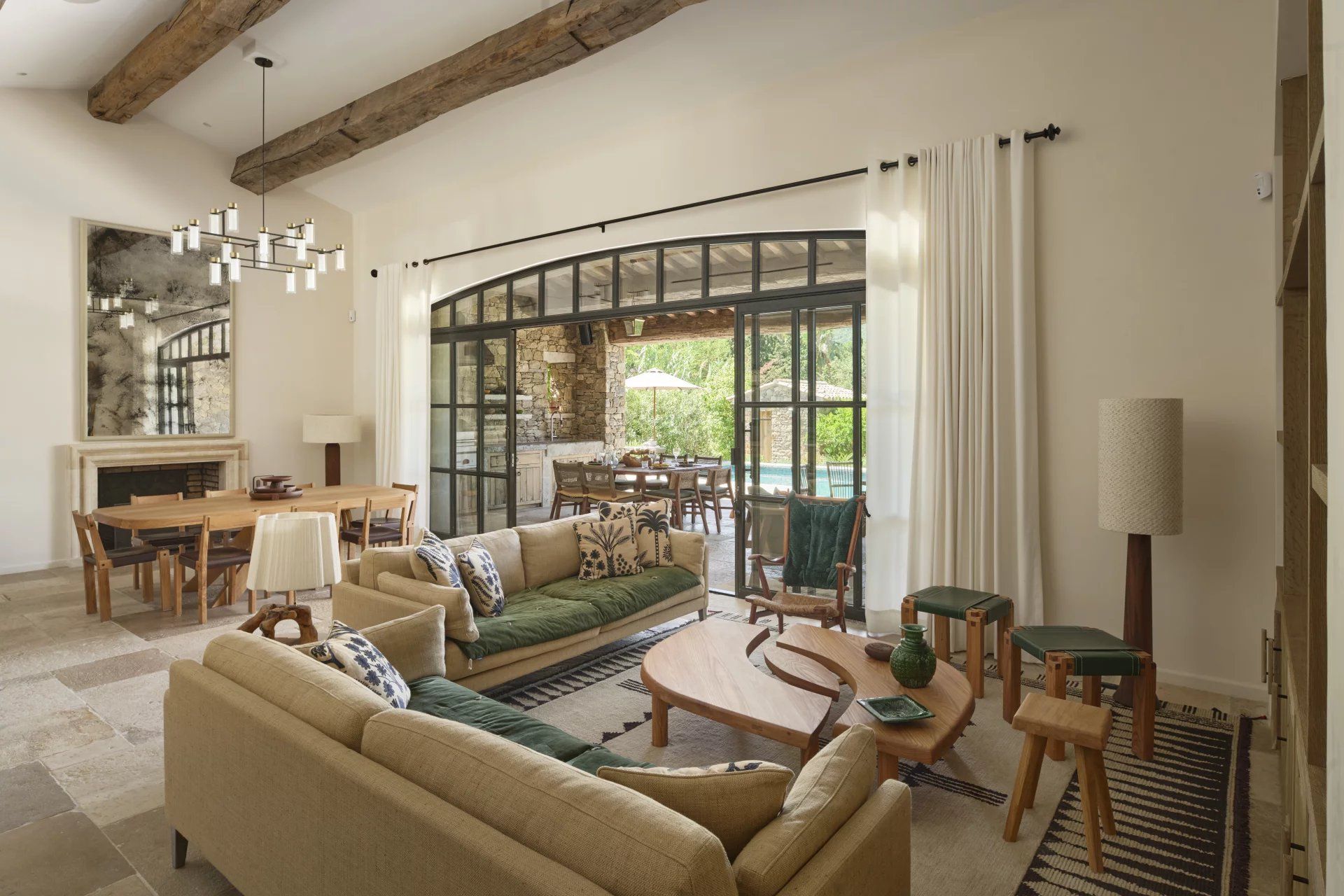 villa 5 Rooms for sale on Saint-Tropez (83990) Sale Villa Saint-Tropez 5 Rooms 250 m²