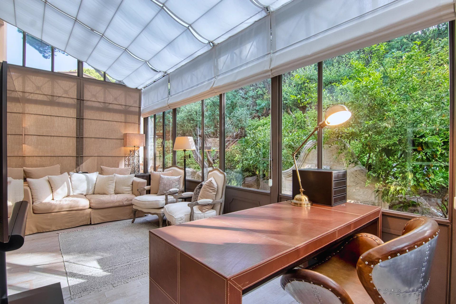 villa 7 Pièces en location saisonnière sur Saint-Tropez (83990)