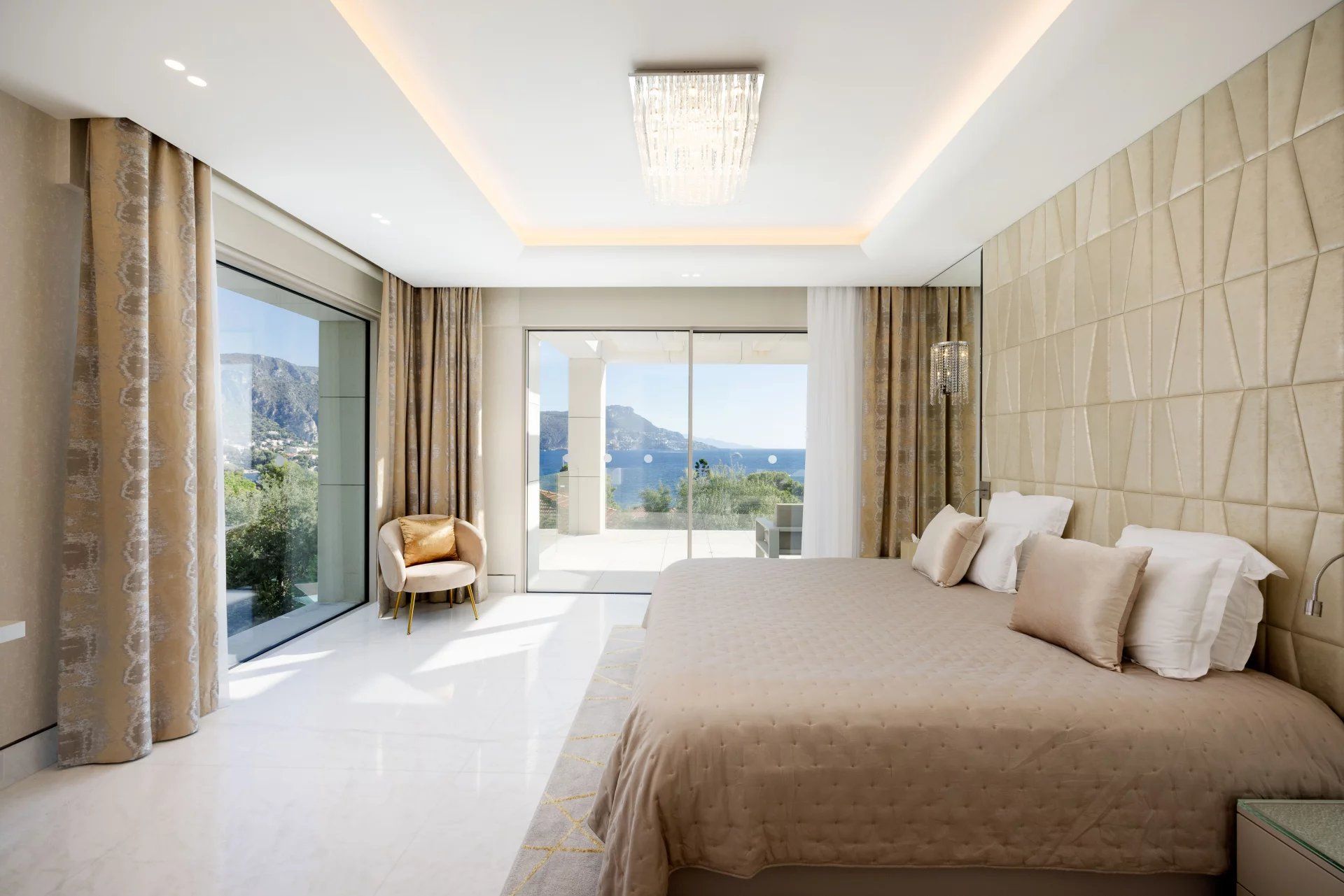 villa 7 Rooms for seasonal rent on Saint-Jean-Cap-Ferrat (06230)