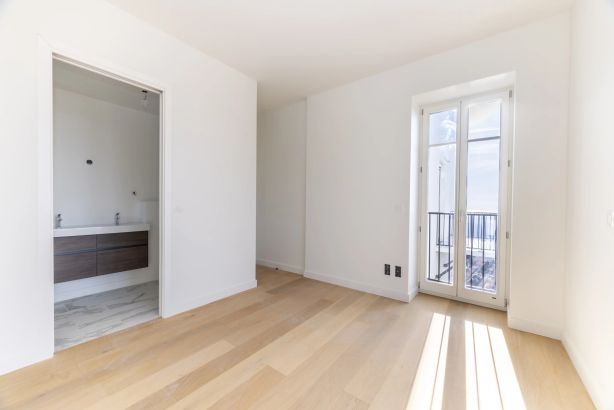 Sale Apartment Grasse 4&nbsp;Rooms 91.33&nbsp;m²