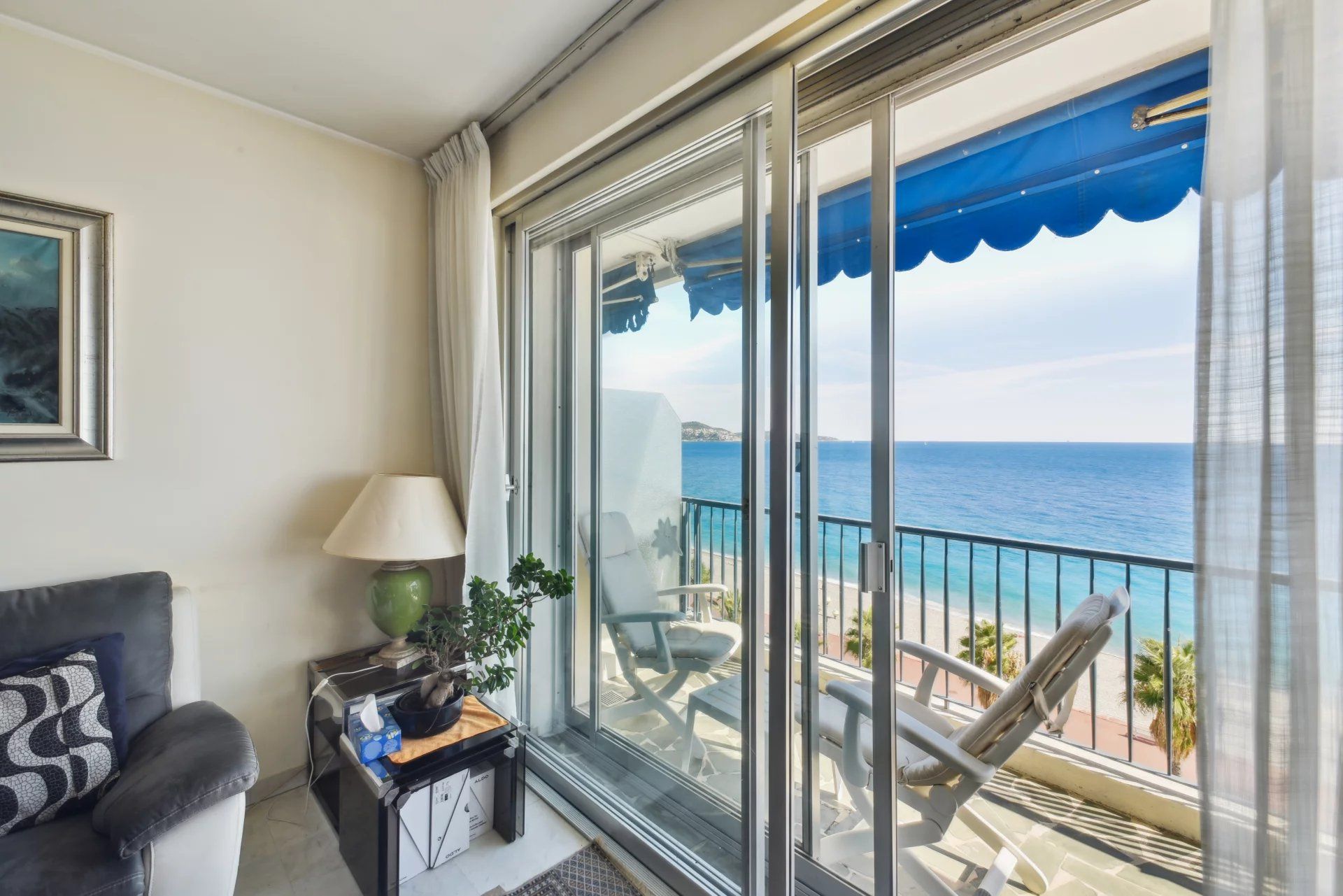 apartment 3 Rooms for sale on Nice (06000)