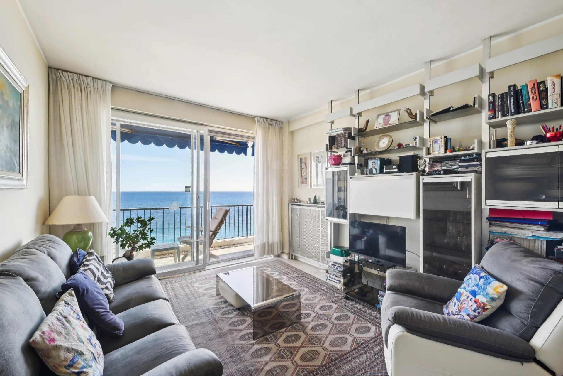 apartment 3 Rooms for sale on Nice (06000)
