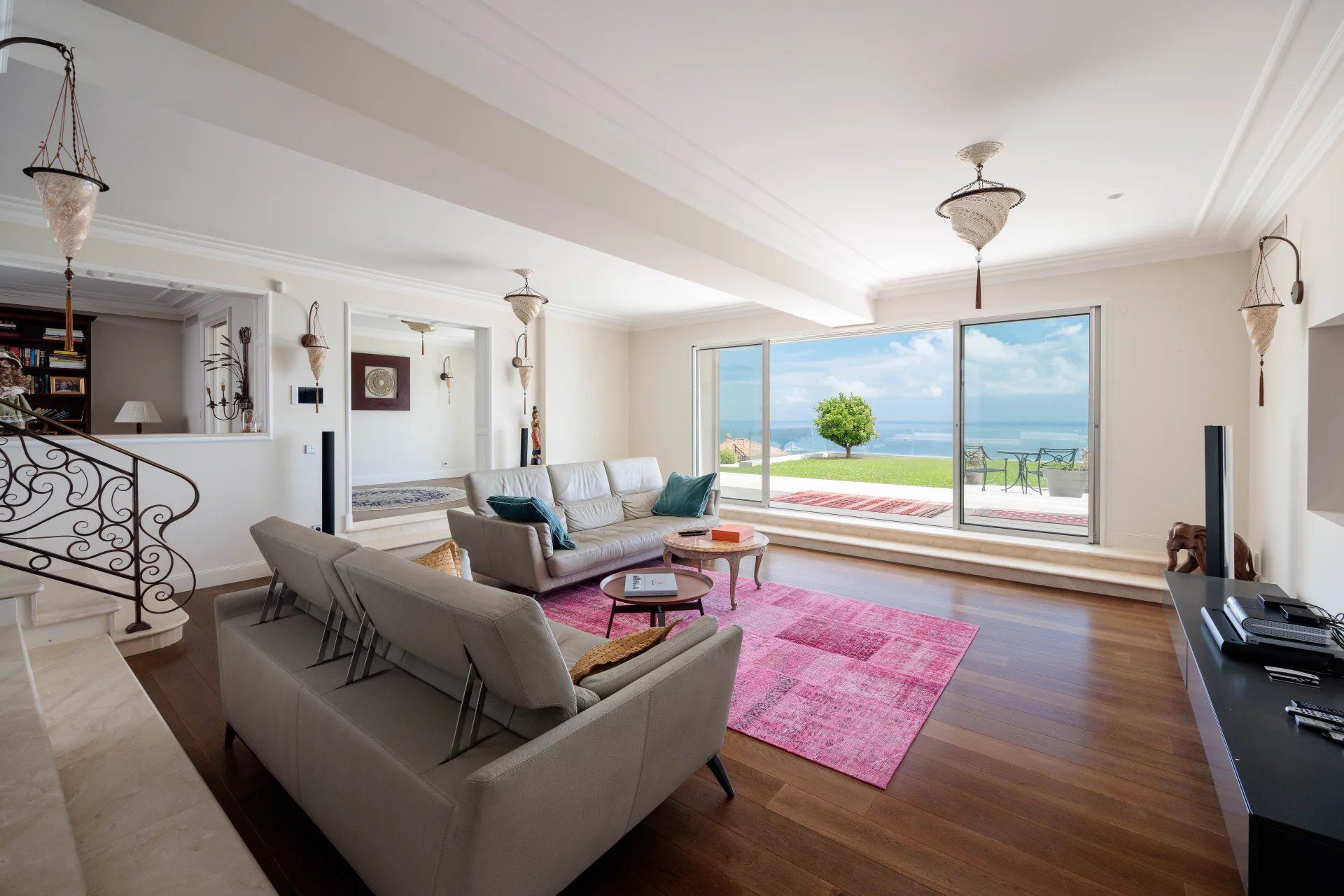 villa for sale on Beaulieu-sur-Mer (06310)