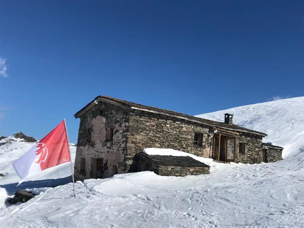 small farmhouse 3 Rooms for sale on Les Belleville (73440)