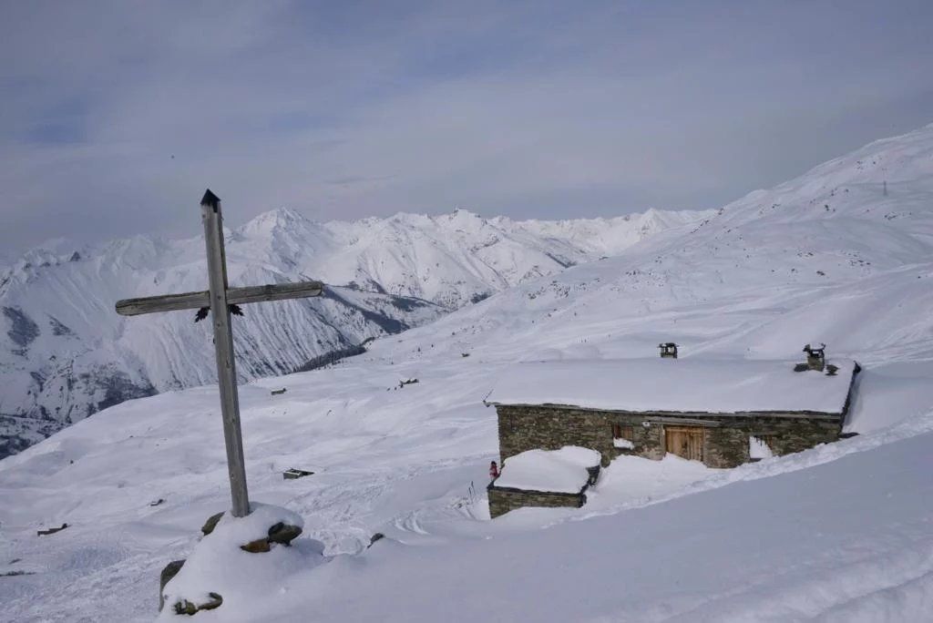 small farmhouse 3 Rooms for sale on Les Belleville (73440)