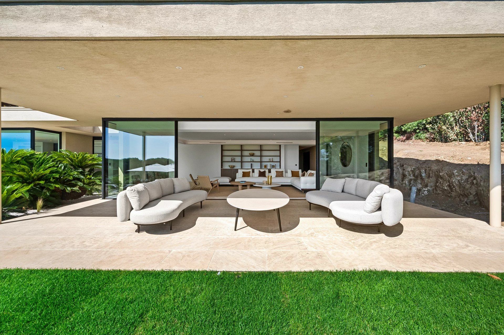 villa 7 Pièces en vente sur Ramatuelle (83350) Vente Villa Ramatuelle 7 Pièces 387.78 m²