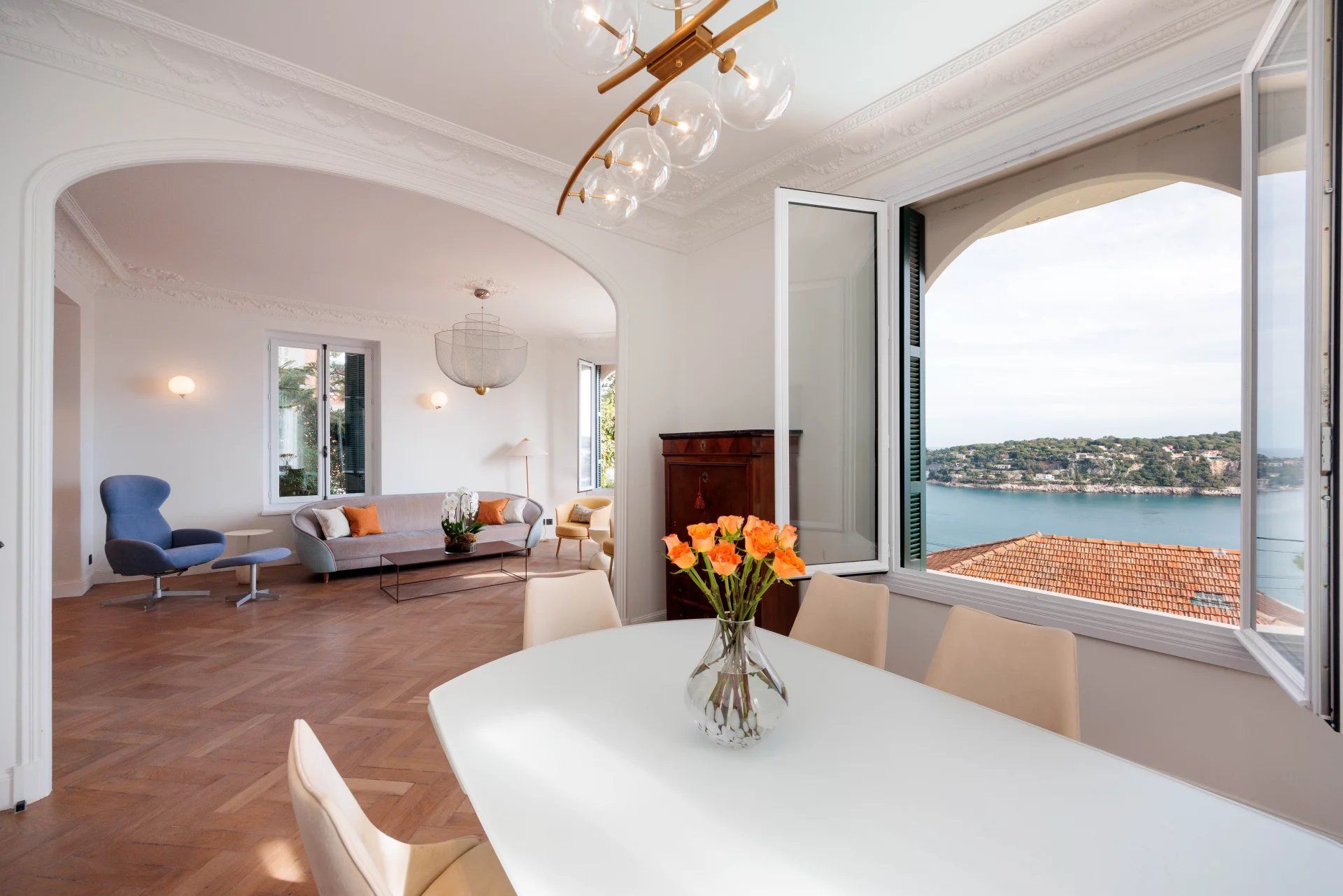villa 6 Rooms for seasonal rent on Nice (06300)
