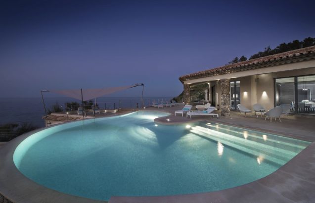 Rental Villa Saint-Tropez 7&nbsp;Rooms 400&nbsp;m²