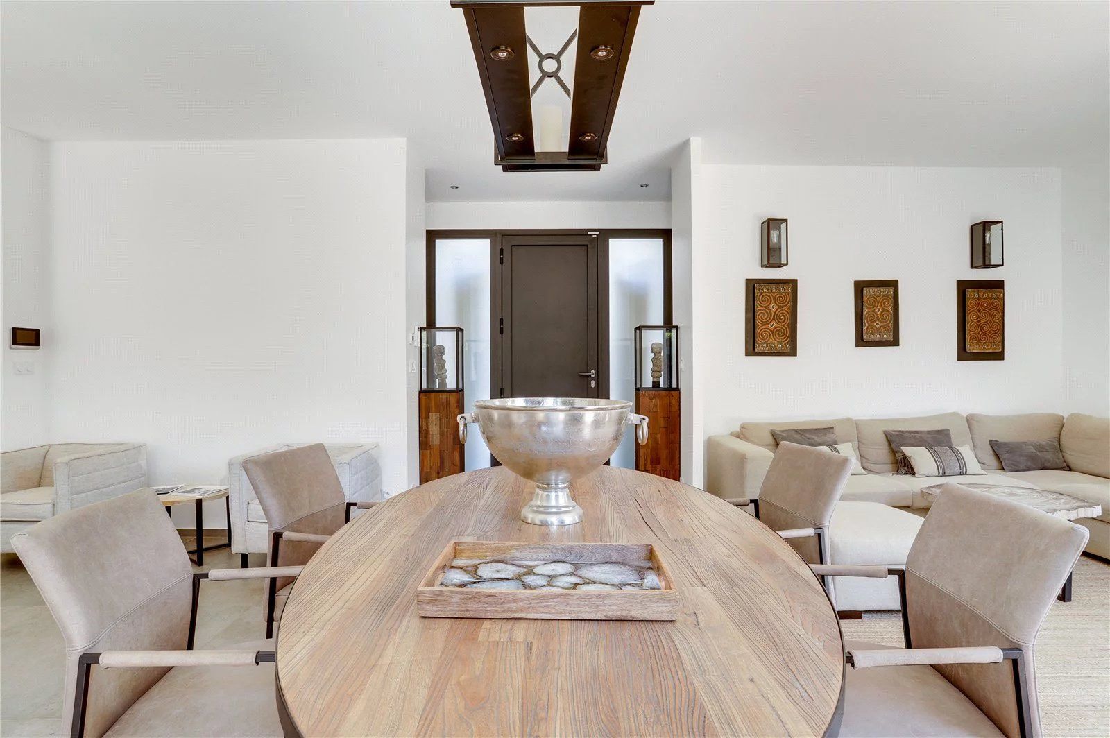 villa 4 Rooms for seasonal rent on Saint-Tropez (83990)