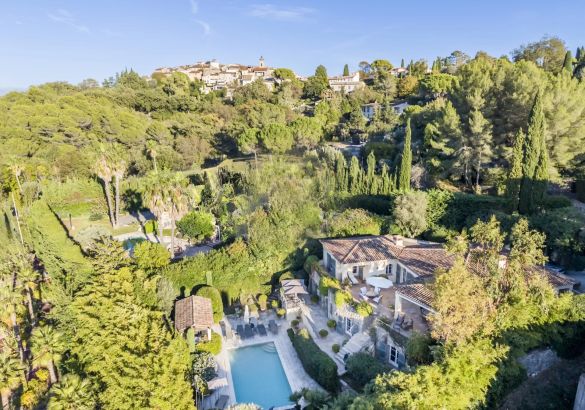 Sale Villa Mougins 6&nbsp;Rooms 258&nbsp;m²