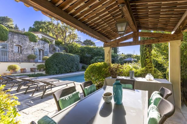 Sale Villa Mougins 6&nbsp;Rooms 258&nbsp;m²