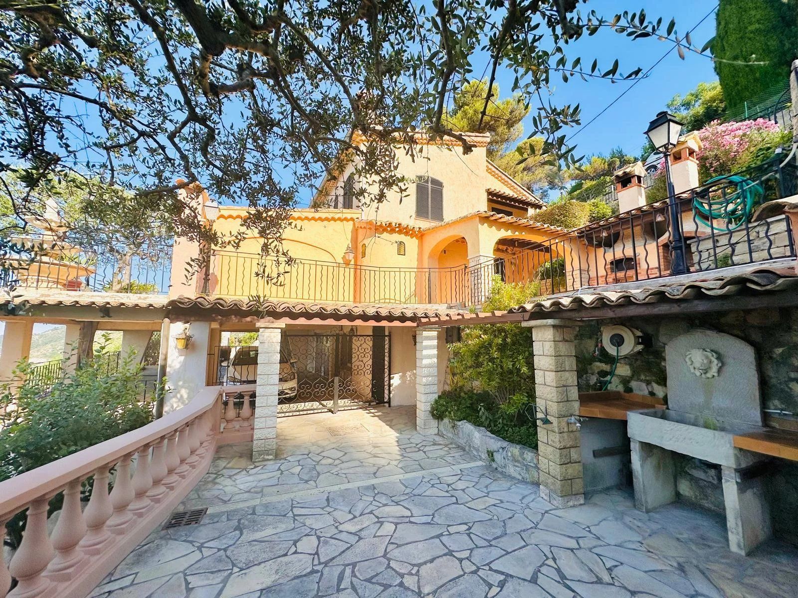 Sale Villa Èze 5 Rooms 175.6 m²