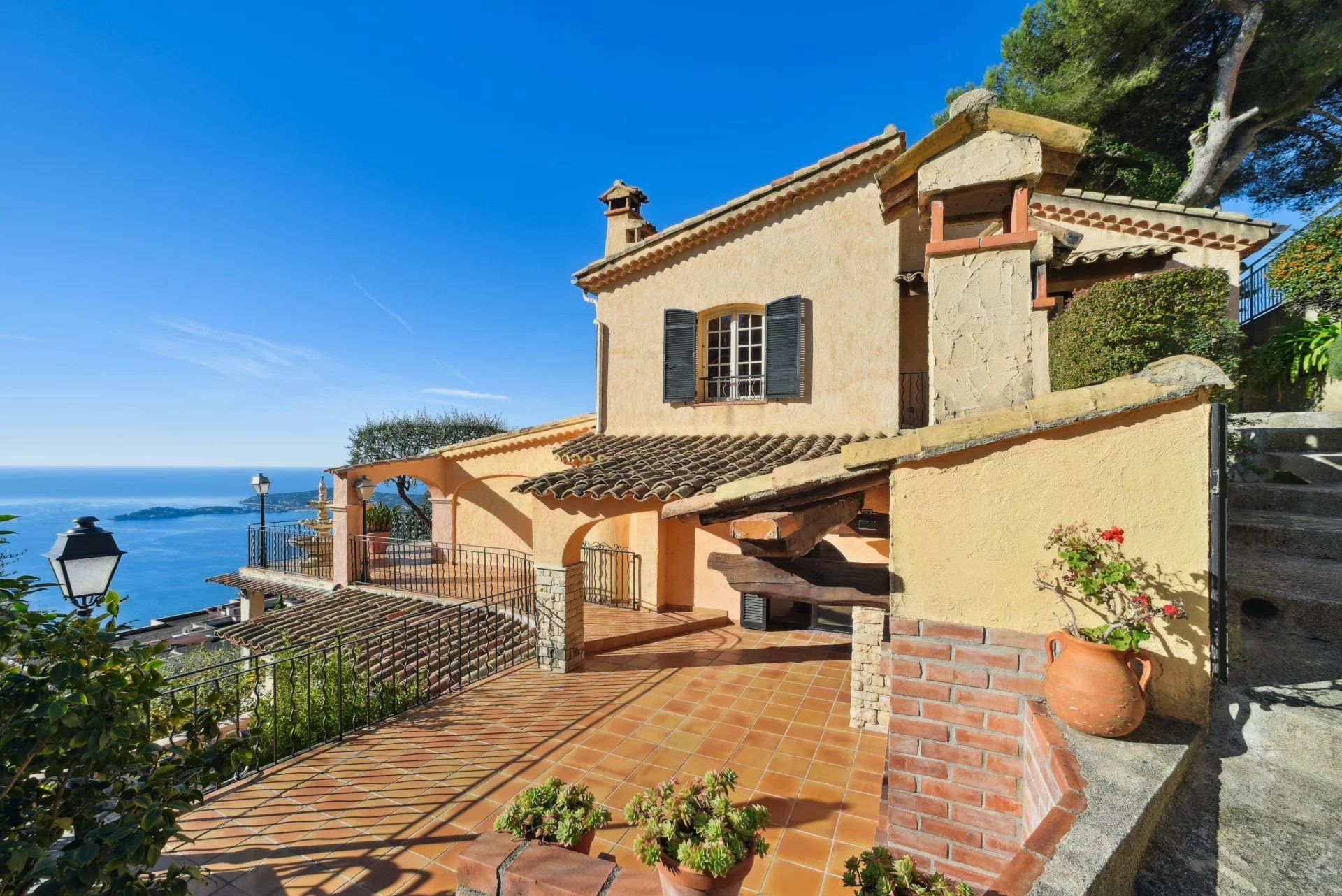 Vente Villa Èze 5 Pièces 175.6 m²