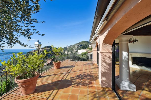 Sale Villa Èze 5&nbsp;Rooms 175.6&nbsp;m²