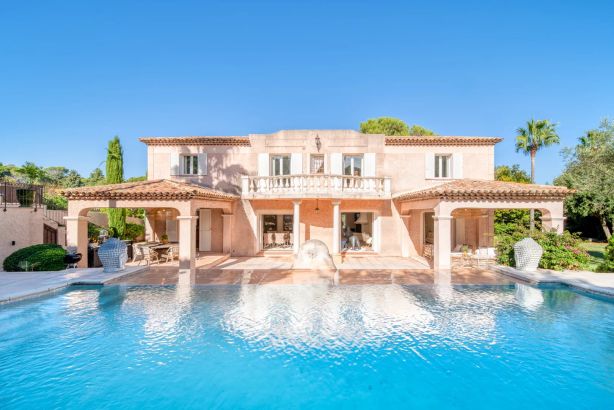 Vente Villa Biot 6&nbsp;Pièces 330&nbsp;m²