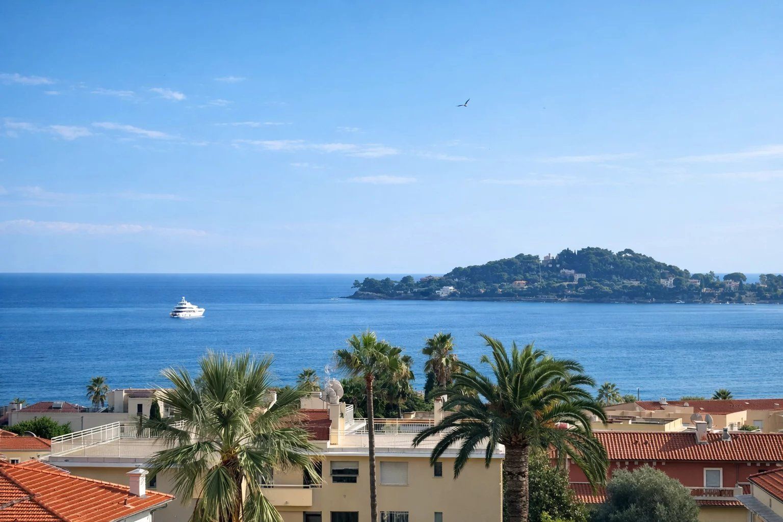 apartment 4 Rooms for sale on Beaulieu-sur-Mer (06310)