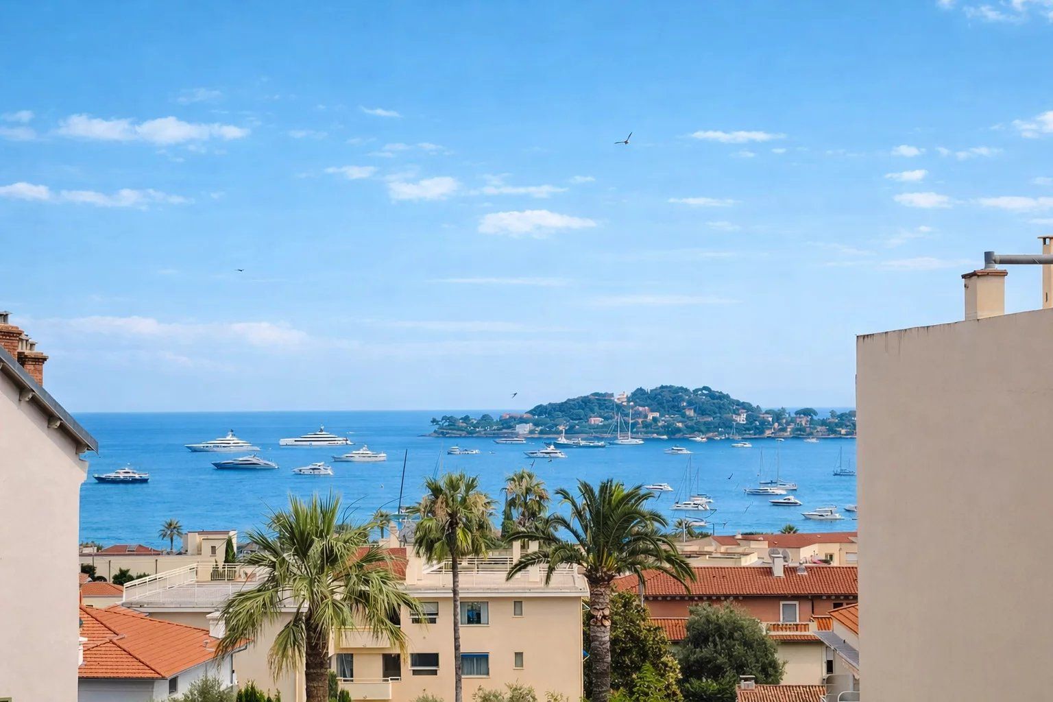 apartment 4 Rooms for sale on Beaulieu-sur-Mer (06310)