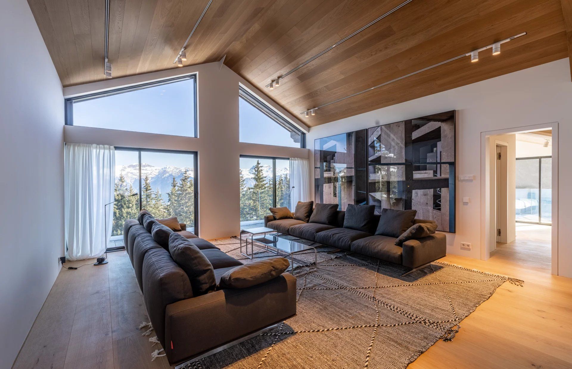 apartment 7 Rooms for sale on Courchevel (73120)