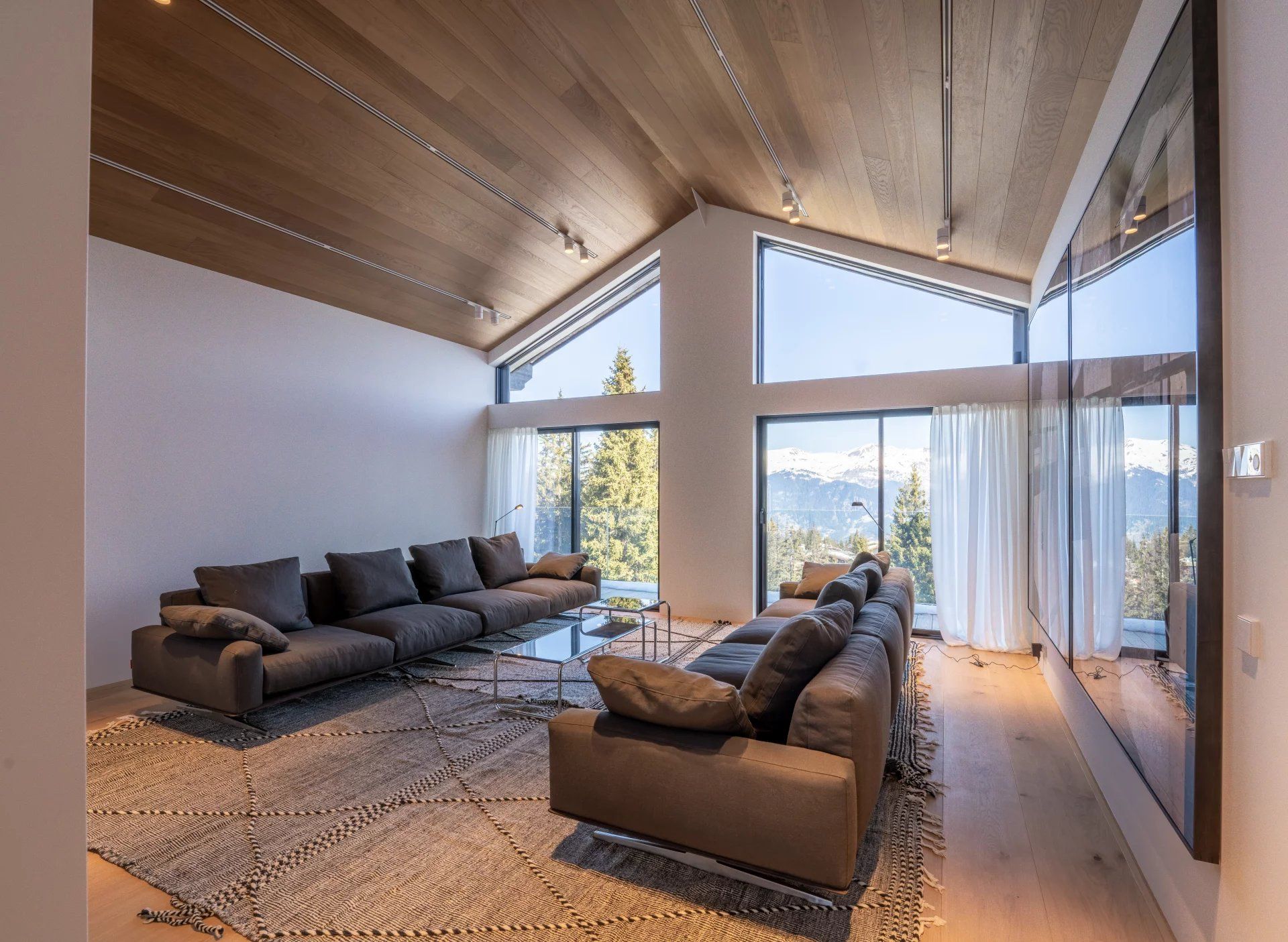 apartment 7 Rooms for sale on Courchevel (73120)