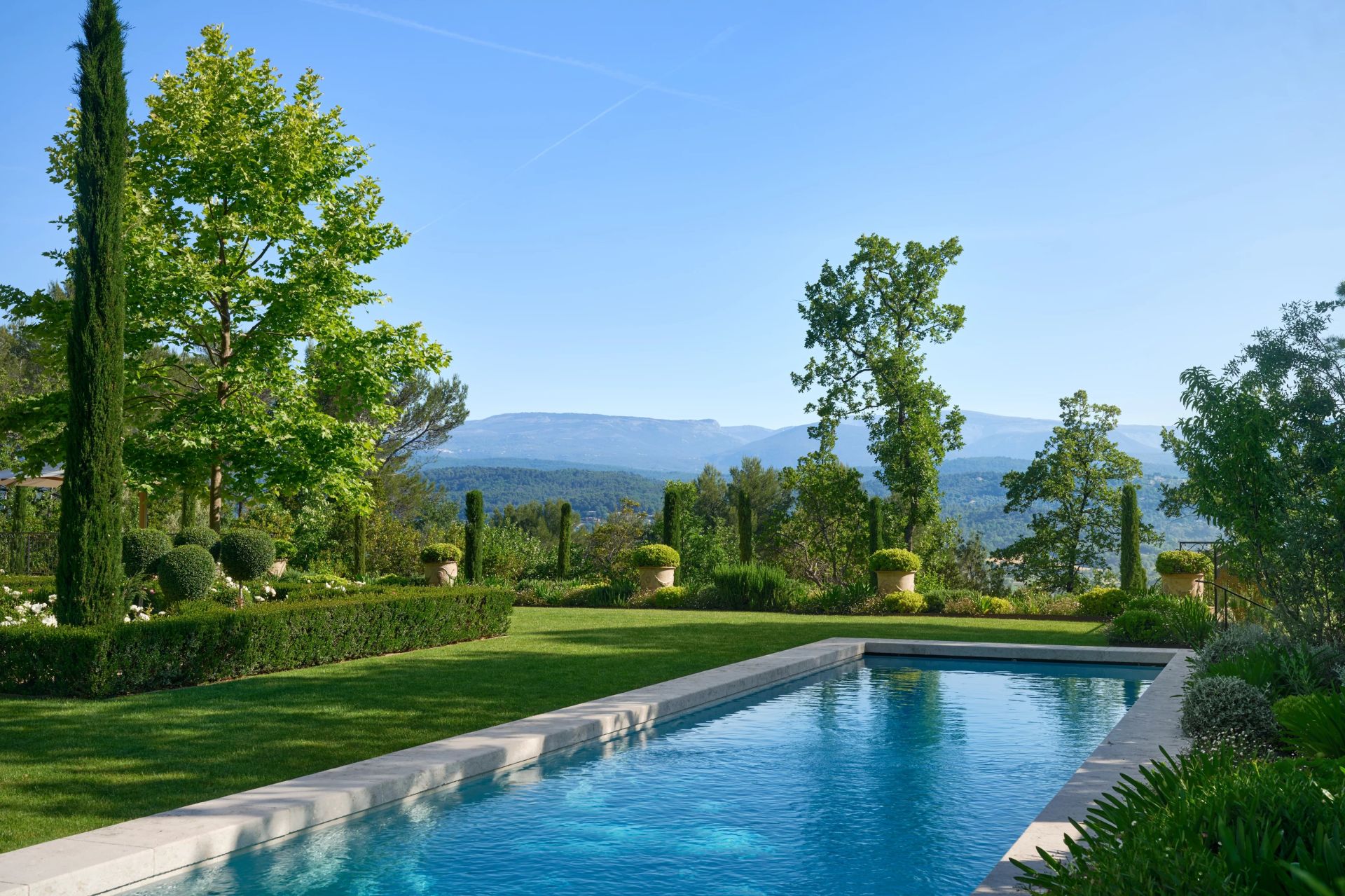 villa 15 Pièces en vente sur Tourrettes (83440)