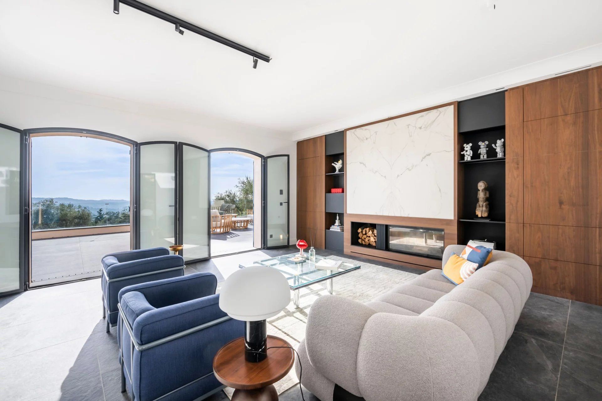 Vente Villa Grasse 9 Pièces 500 m²