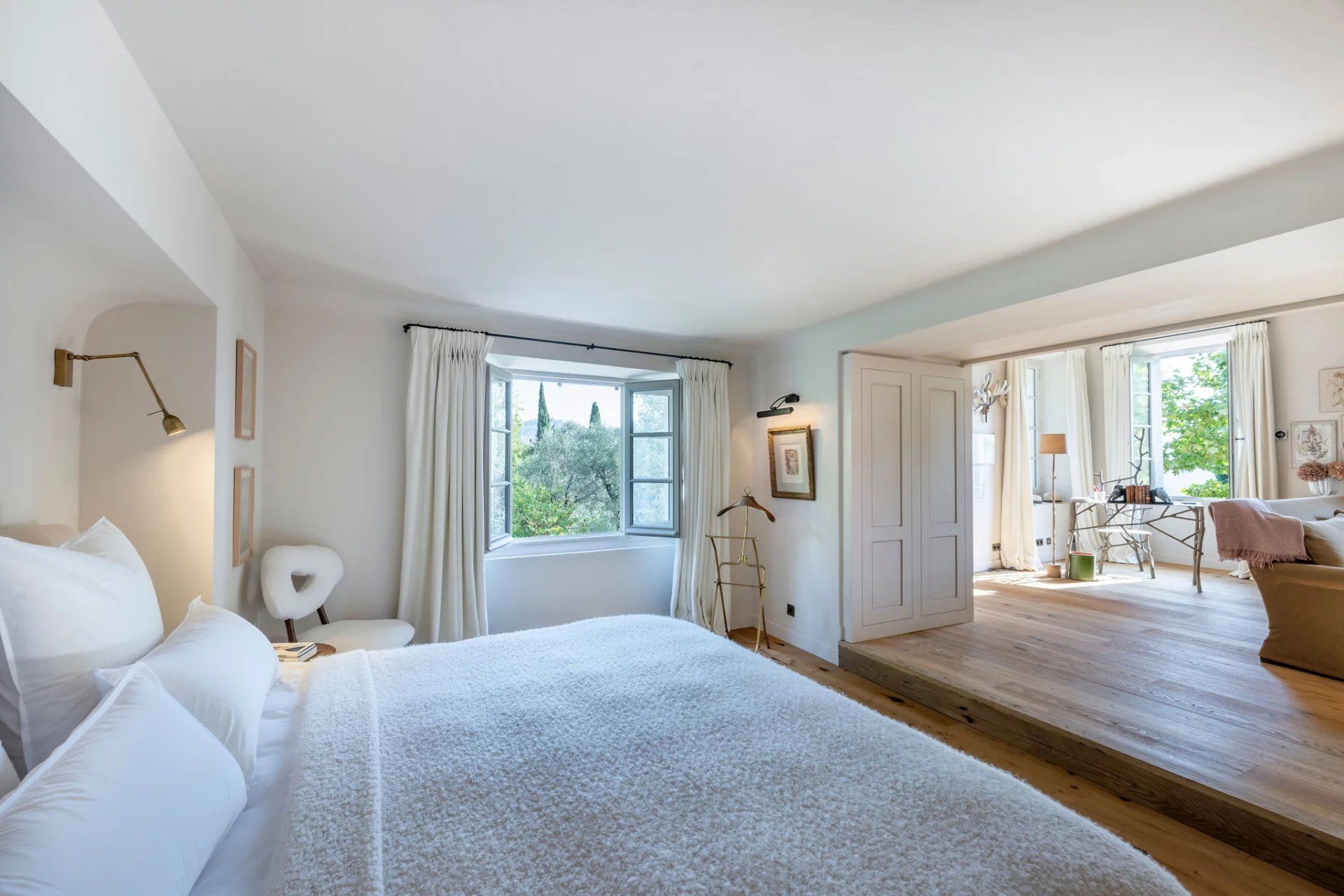 Vente Villa Grasse 12 Pièces 640 m²