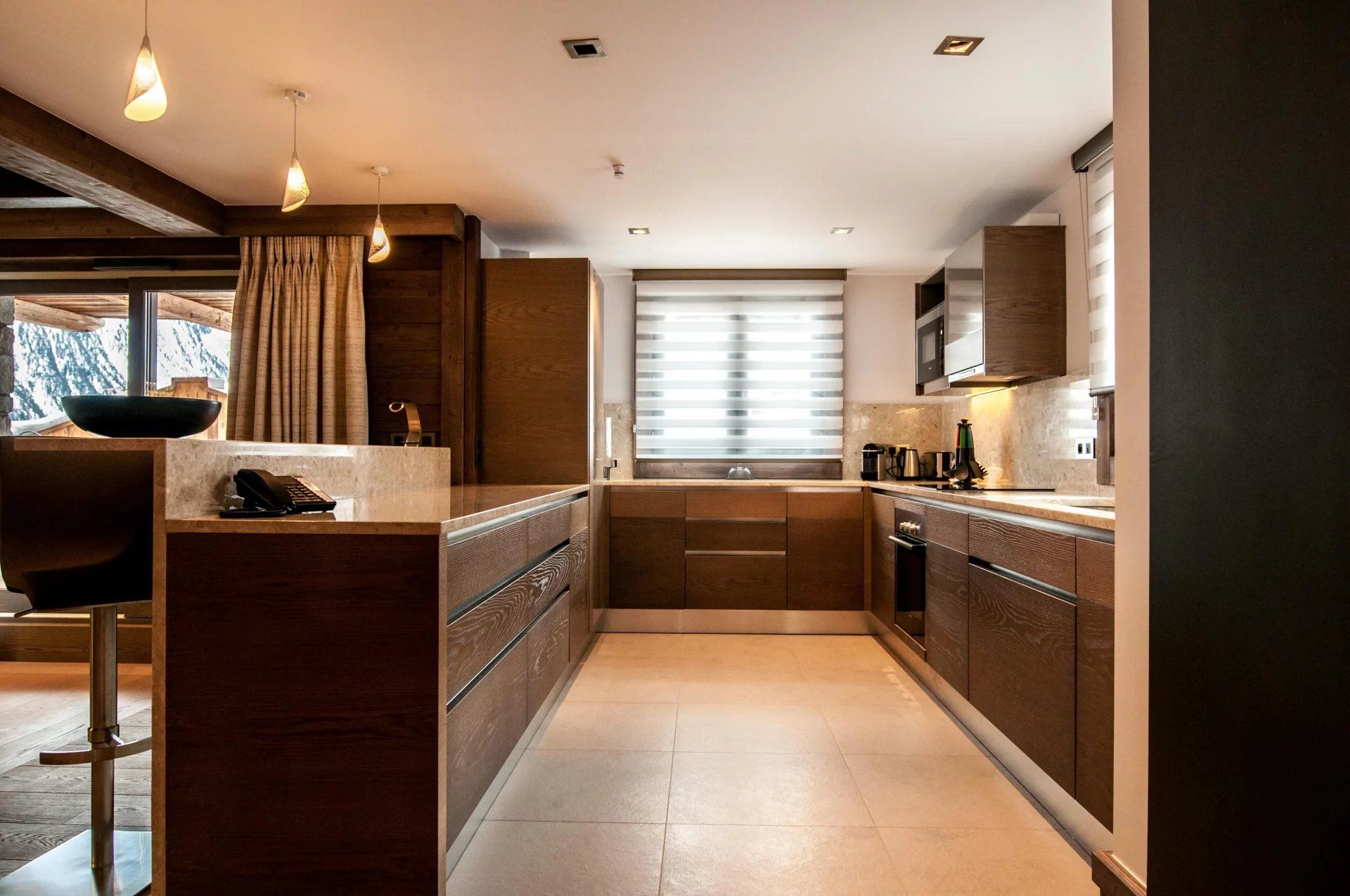 apartment 5 Rooms for seasonal rent on Courchevel (73120)