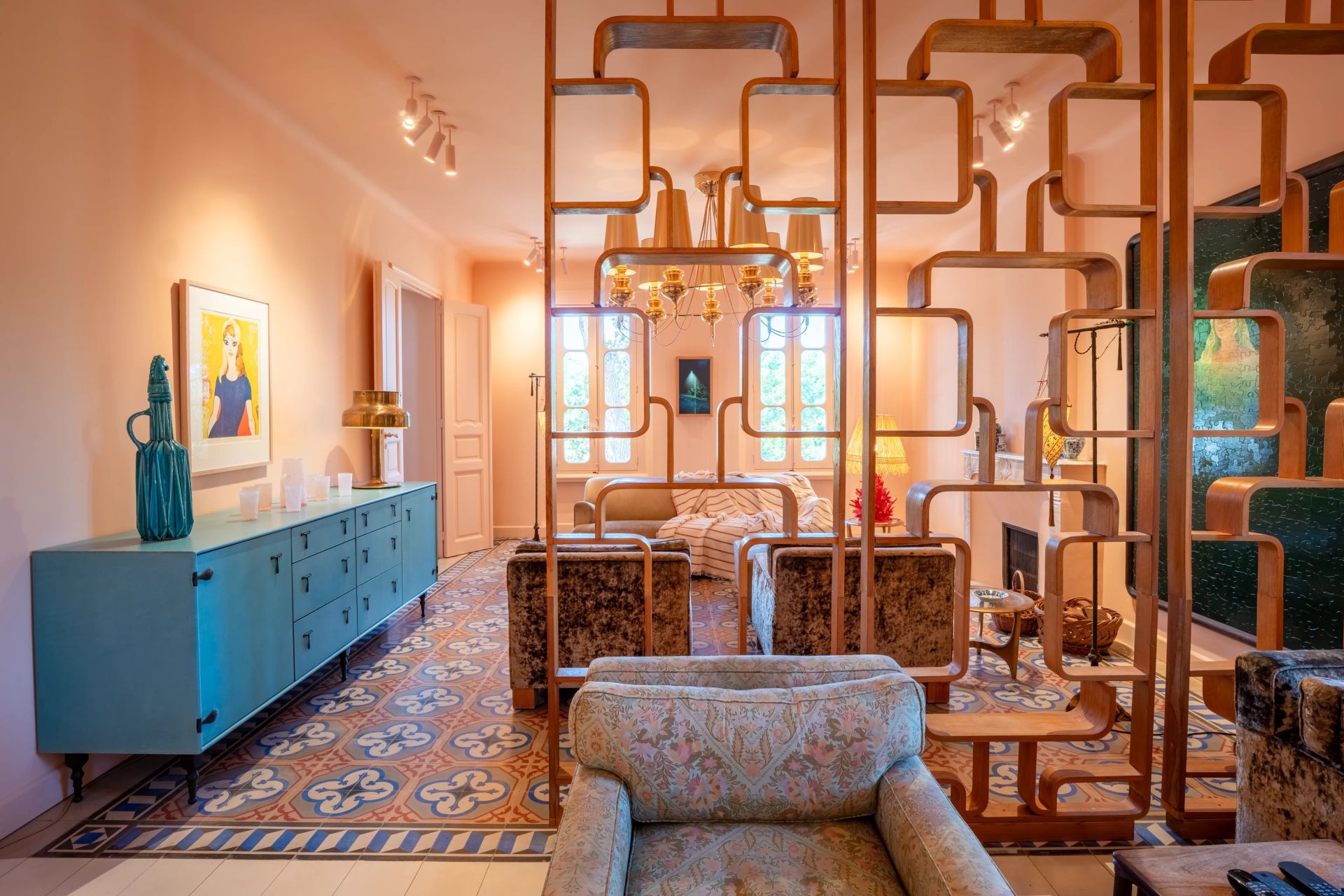 villa 6 Rooms for sale on Saint-Tropez (83990)