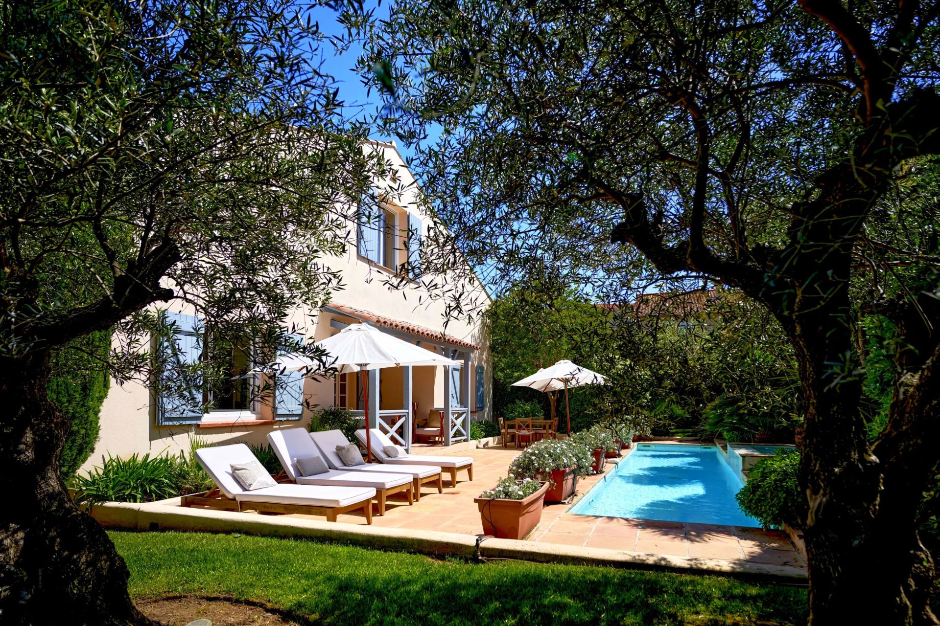 Sale Villa Saint-Tropez 5&nbsp;Rooms 181.44&nbsp;m²