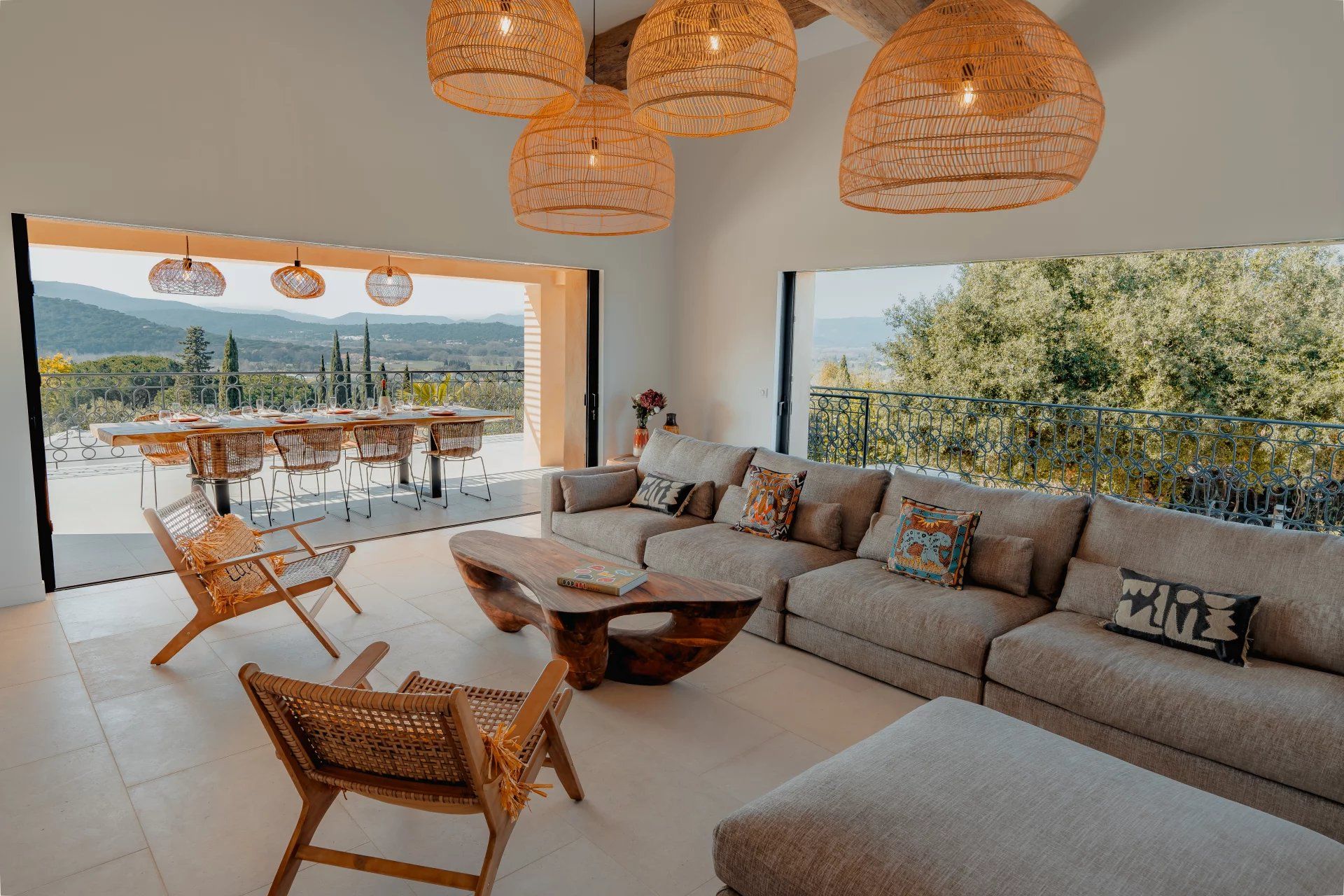 villa 6 Pièces en location saisonnière sur Gassin (83580)