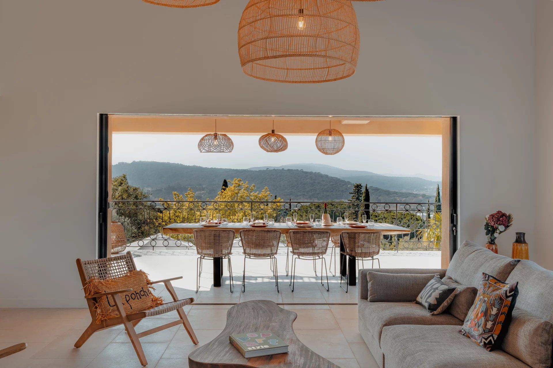 Location saisonnière Villa Gassin 6 Pièces 141 m²