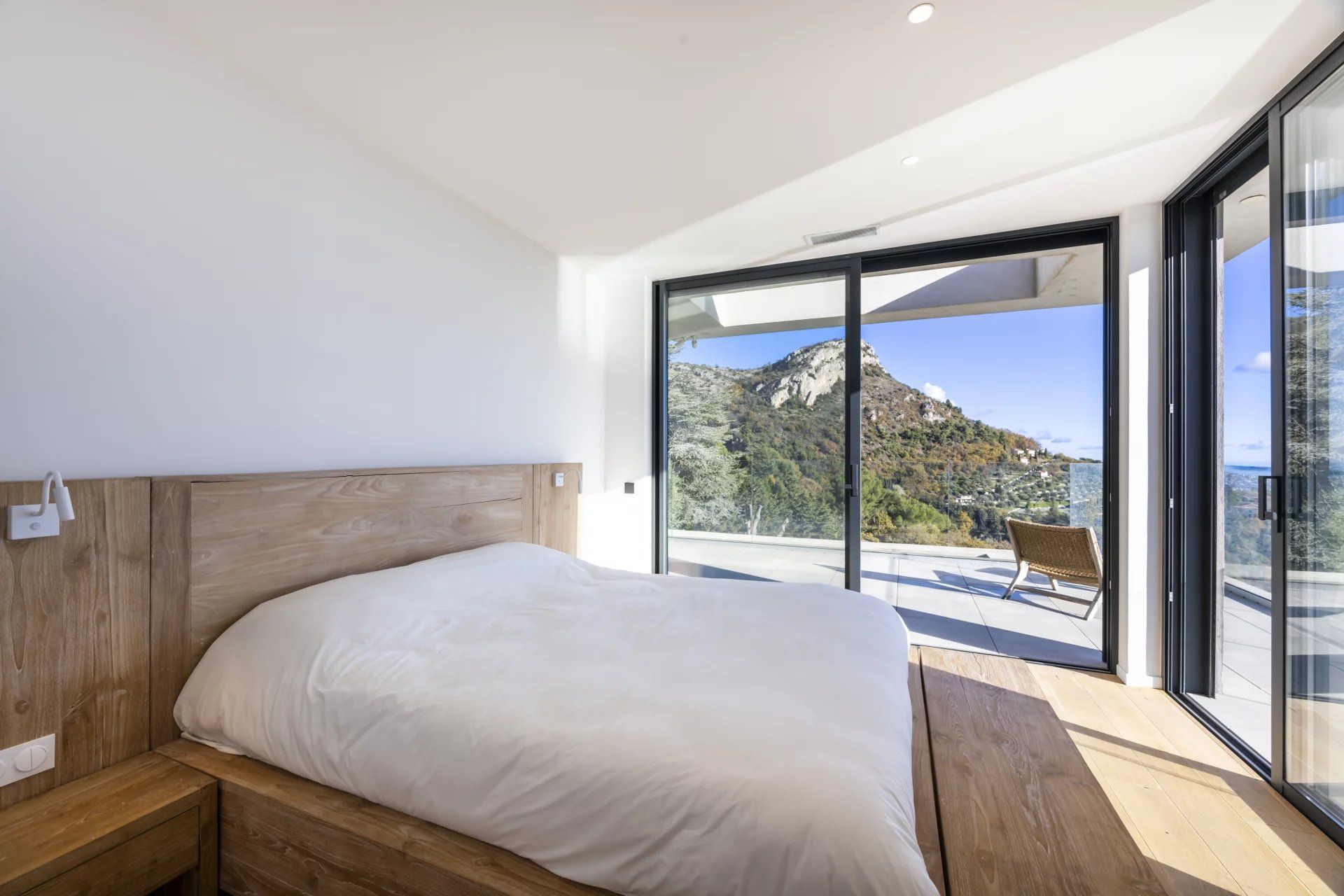 villa 8 Pièces en location saisonnière sur Vence (06140)