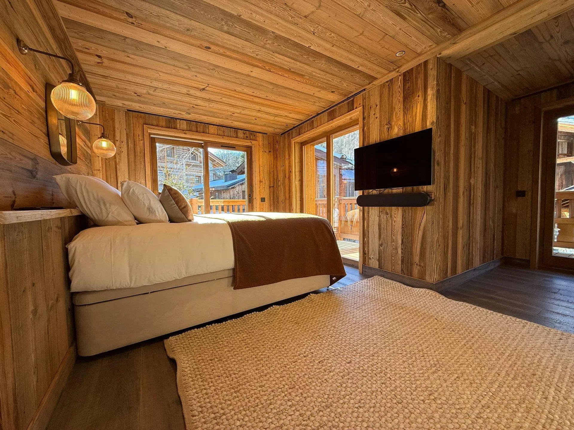 chalet 7 Rooms for sale on Méribel (73550)