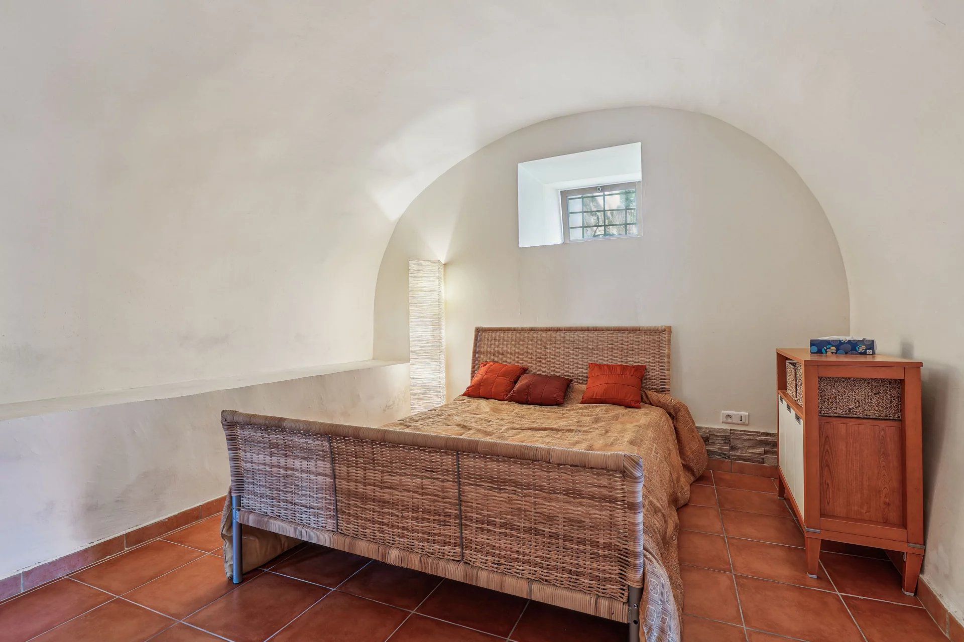 apartment 4 Rooms for sale on Èze (06360)