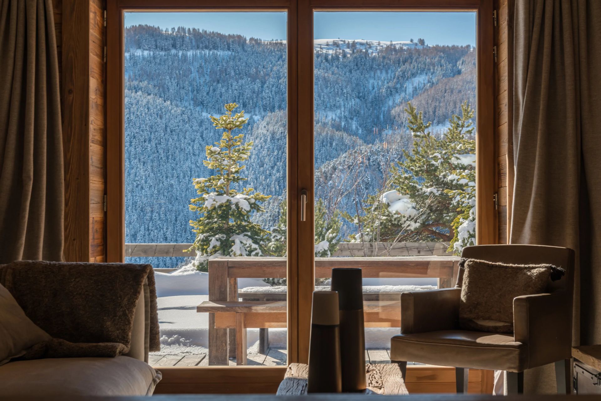 chalet 7 Rooms for sale on Auron (06660)