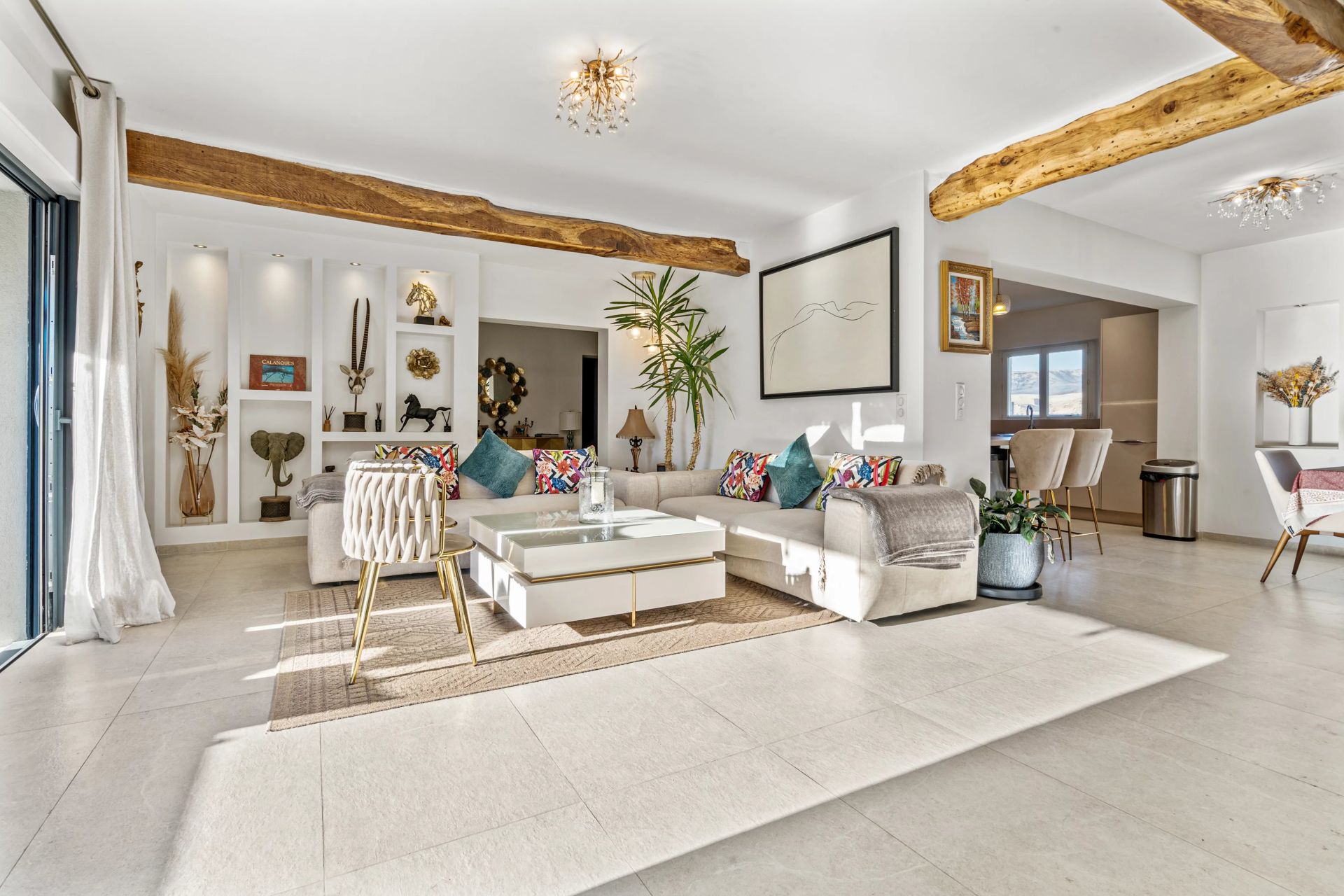 villa 9 Rooms for sale on Valbonne (06560)