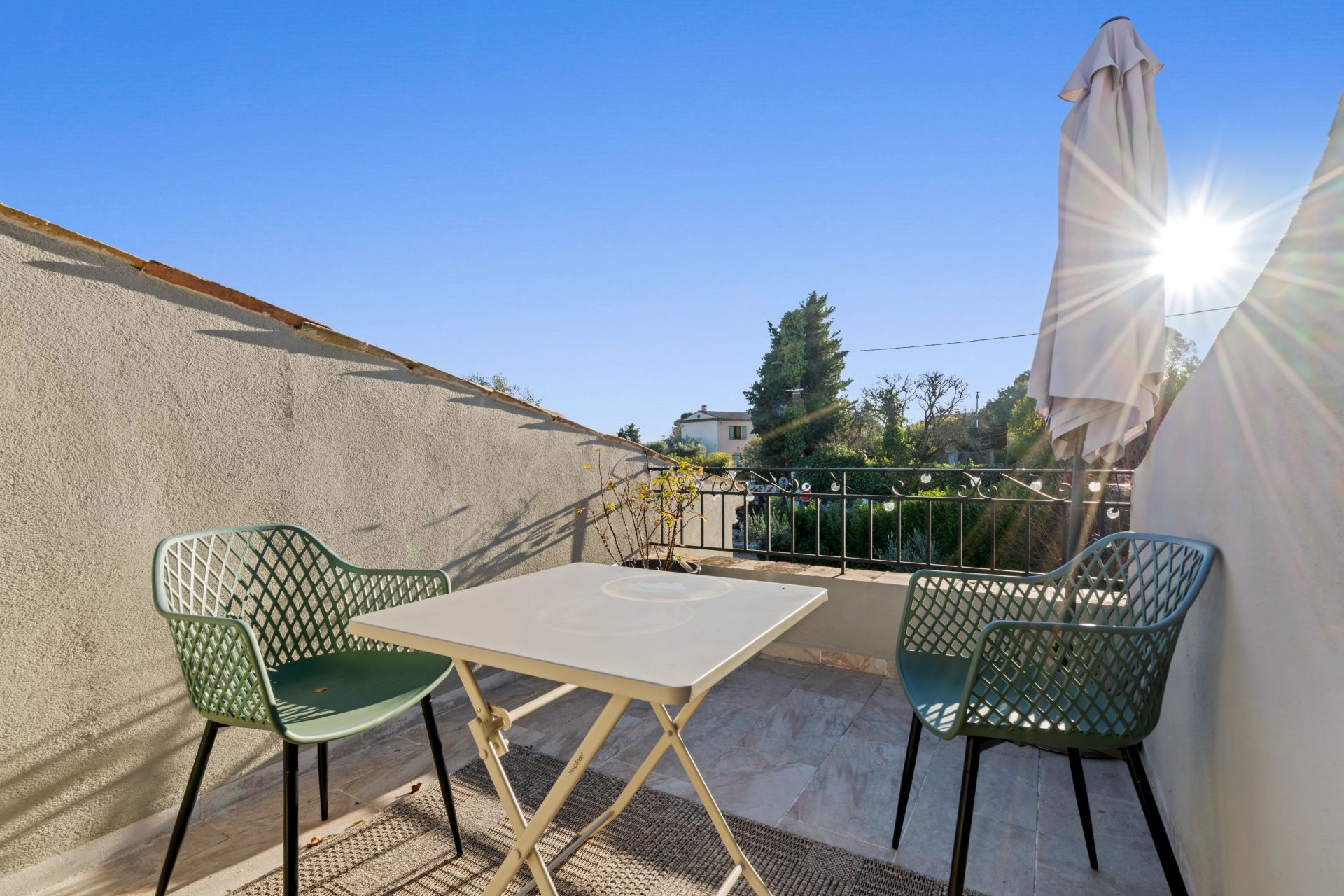 villa 9 Rooms for sale on Valbonne (06560)