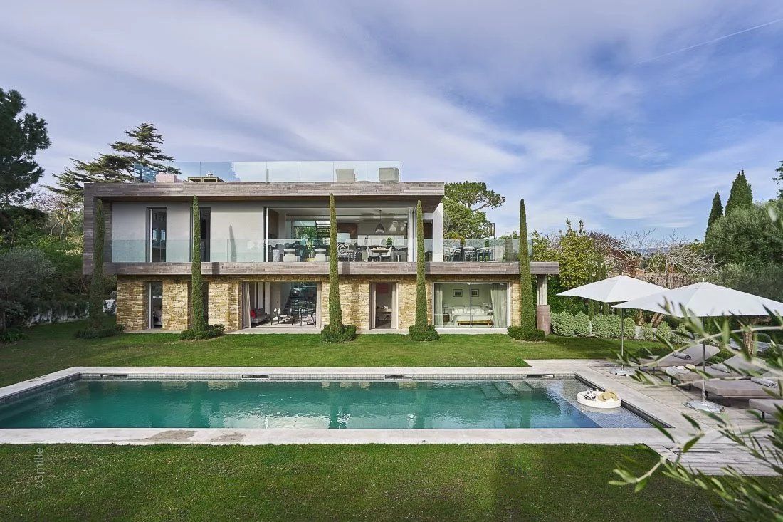 Location saisonnière Villa Antibes 7&nbsp;Pièces 330&nbsp;m²